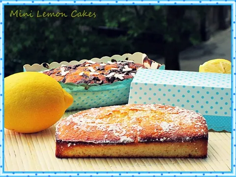Mini lemon cakes