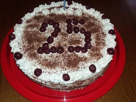 Coolinarika rođendanska torta