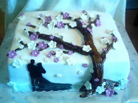 Vjenčana torta Kinder Bueno !
