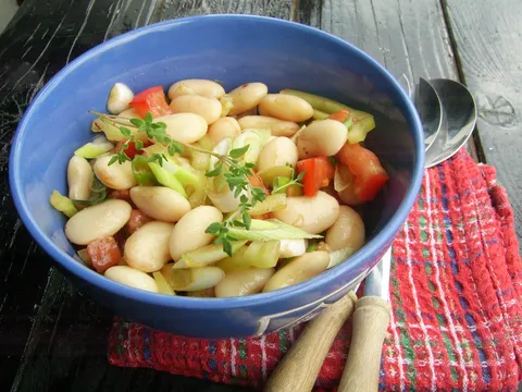 Pikantna Grah Salata