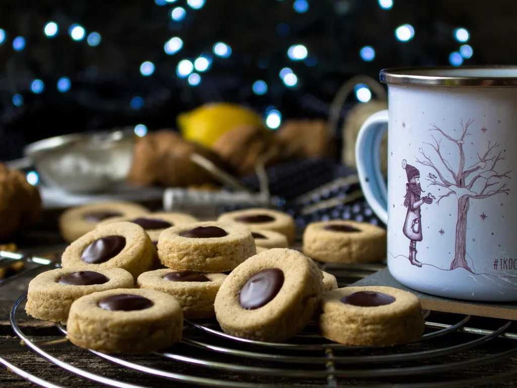 Božićni kolačići sa kavom i čokoladom
