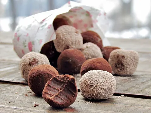 COOL ČOKOMANIJA sl.1-Čokoladne truffles ...by mure