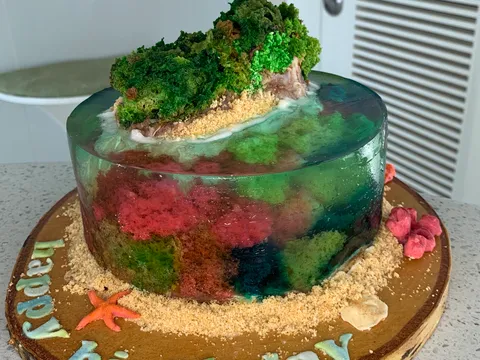 Island/waterfall cake
