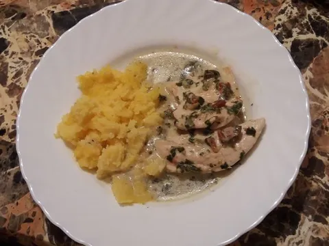 Piletina u kremastom sosu a la Toskana by sne-noklica s kačamakom