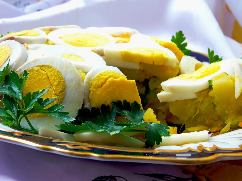 YUMURTALI PATATES SALATASI/ukrasna salata sa jajima i krumpirom