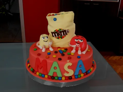 M&M torta