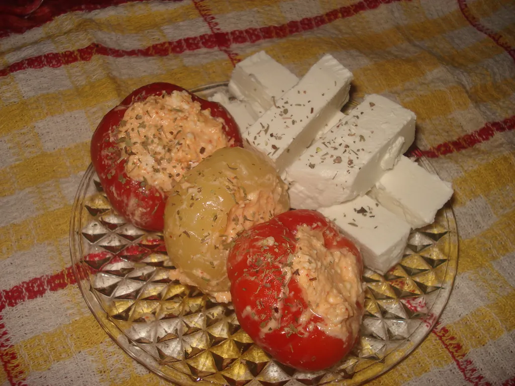 Kisele paprike sa sirom