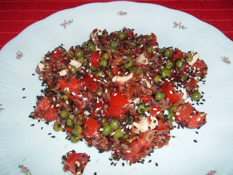 Salata od crvene rize