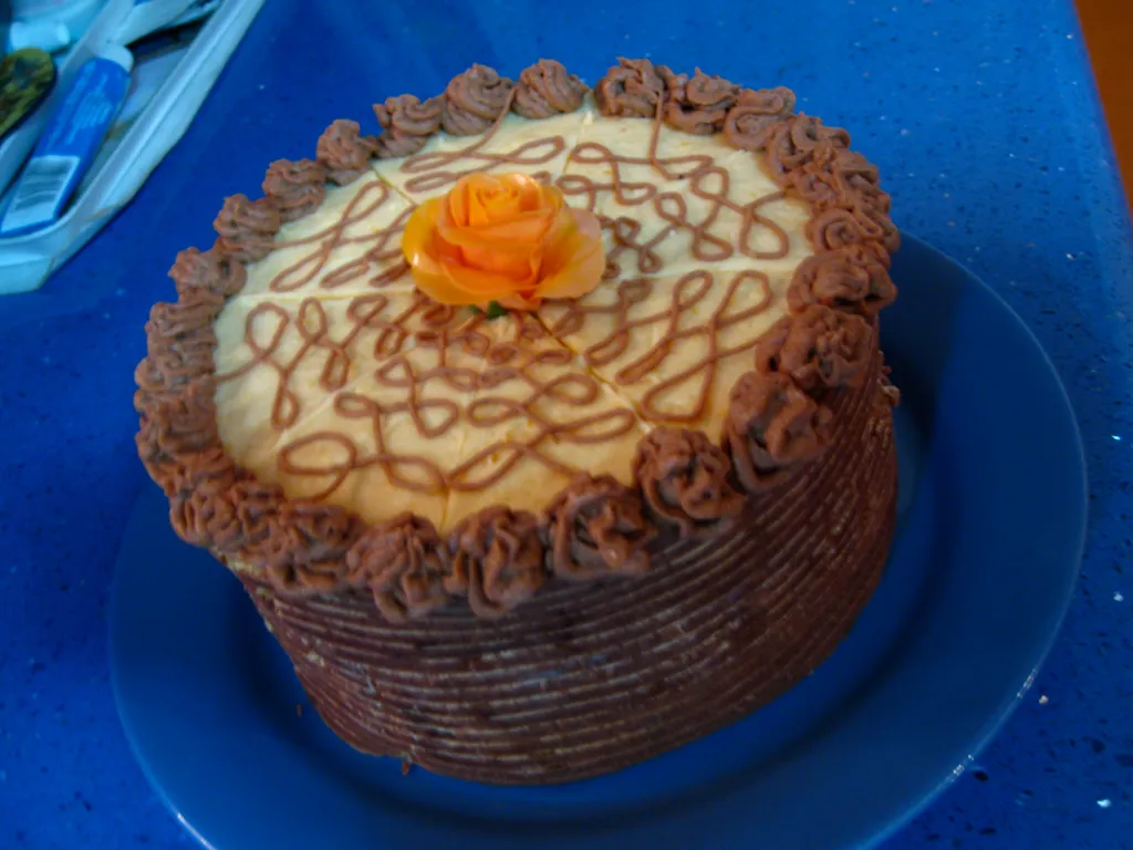 Mango-cokolada torta