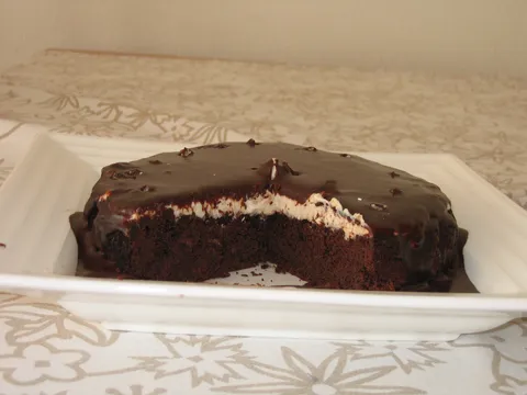 Brownie torta sa krem filom