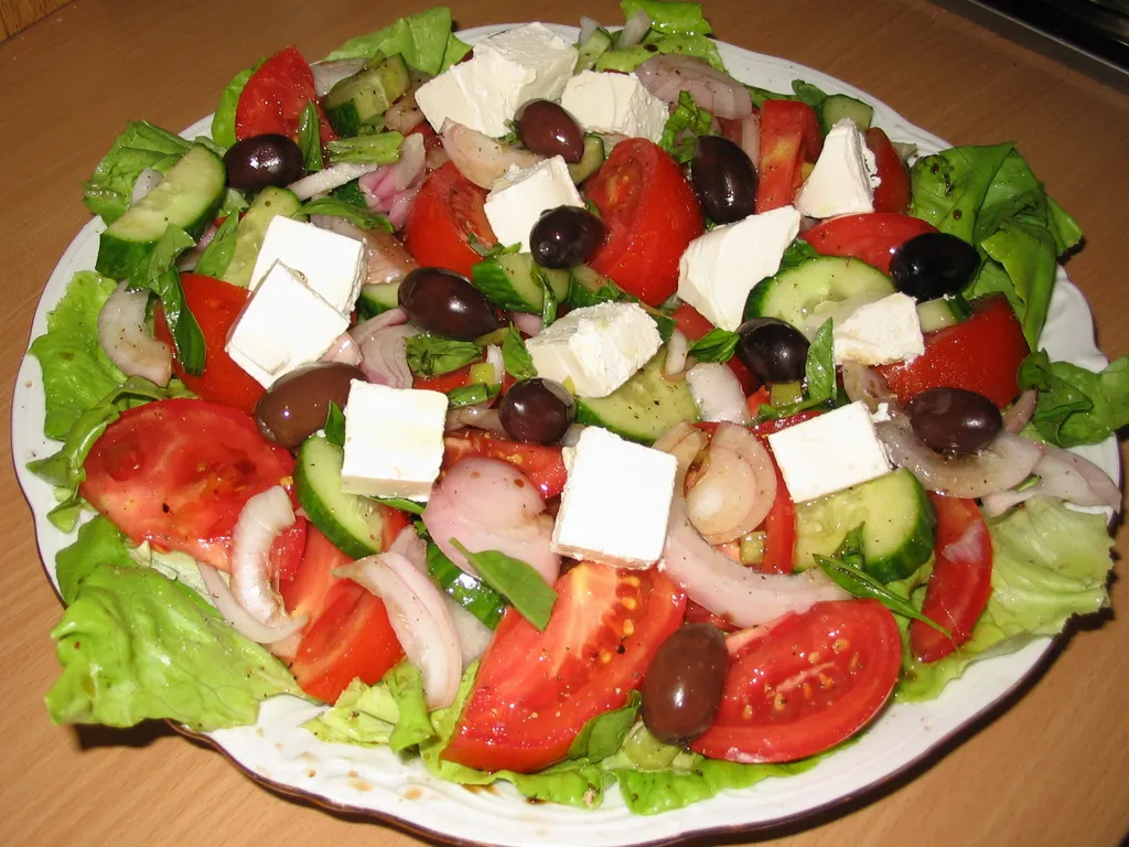 Moja nabacana ala Grčka salata