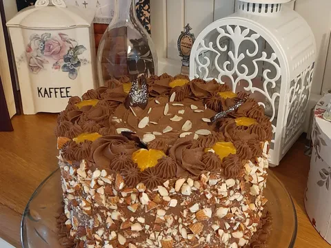 Posna čokoladna torta s narančom