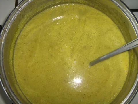 Gusta juha od brokule
