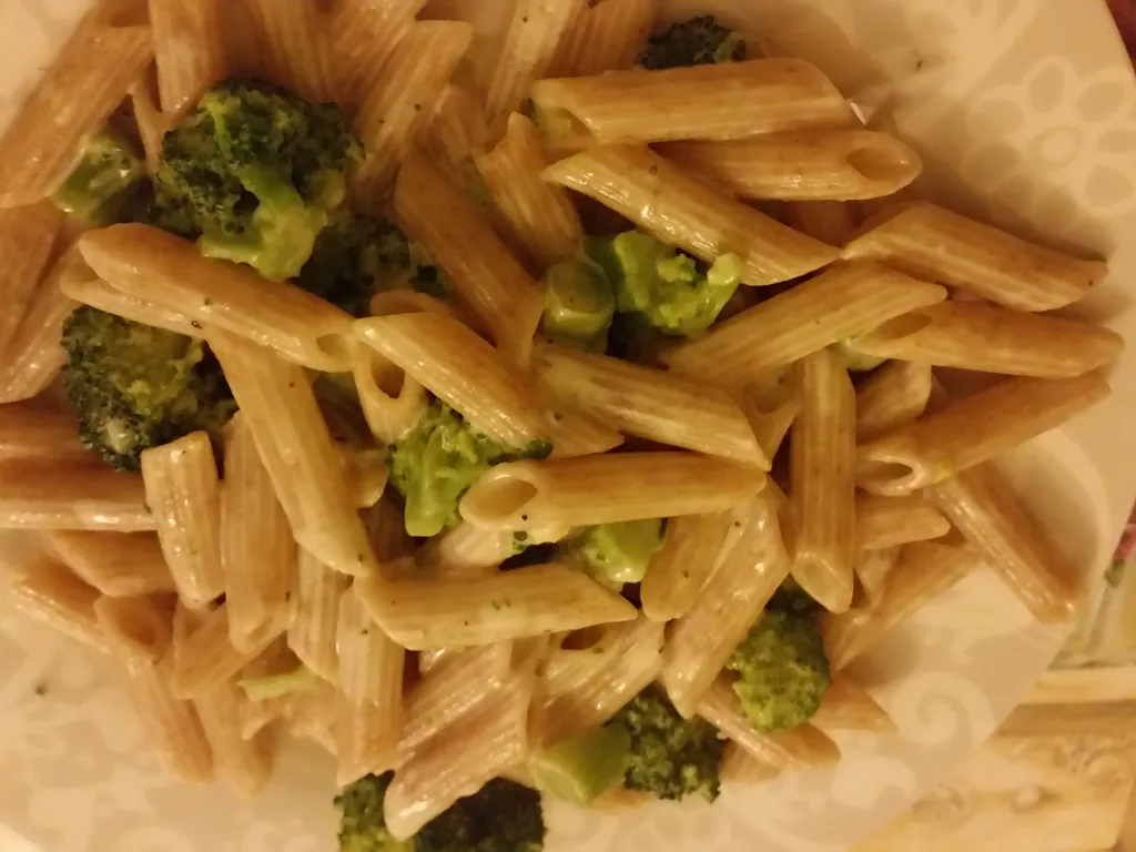 Integralna pasta sa brokolijem