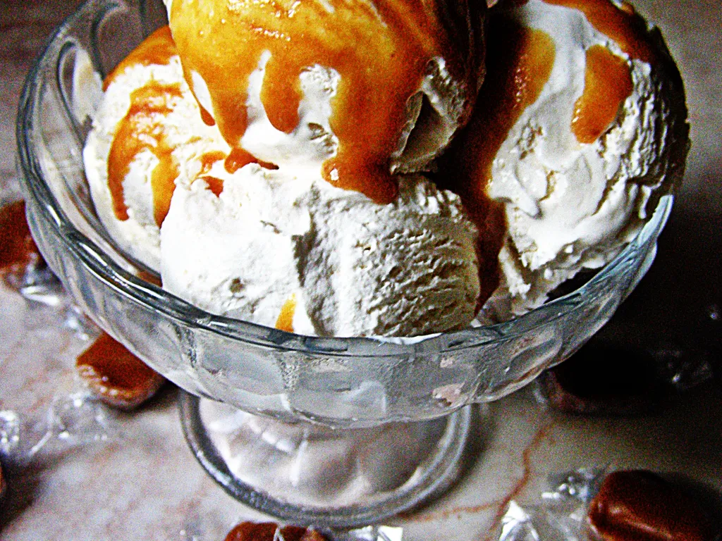 Karamela sladoled