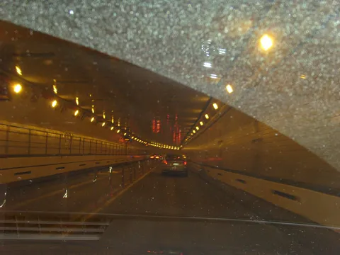 Izlazak iz N City ,Cuveni tunel pod vodom
