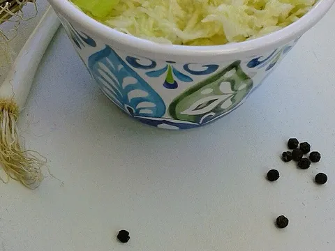 Jednostavna kupus salata