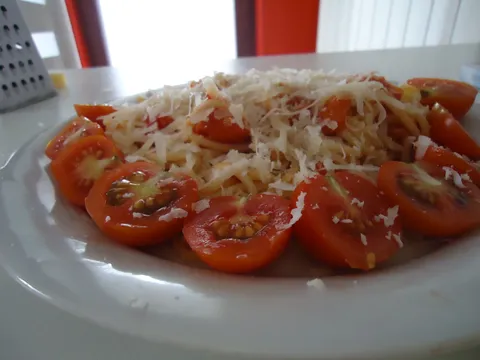 Špageti sa ''Grapolo'' rajčica