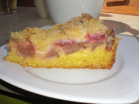 Cupava torta/kolac od RABARBARE