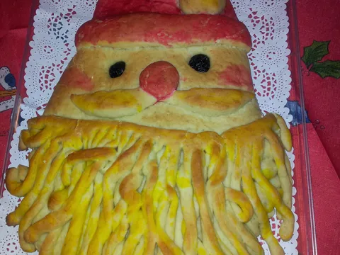 Deda Mraz hleb