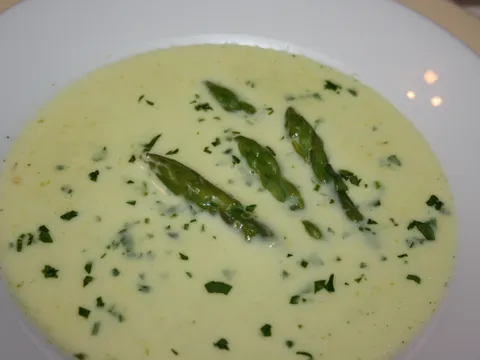Supa od sparoga-aspargusa