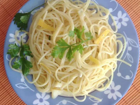 Špageti s limunom