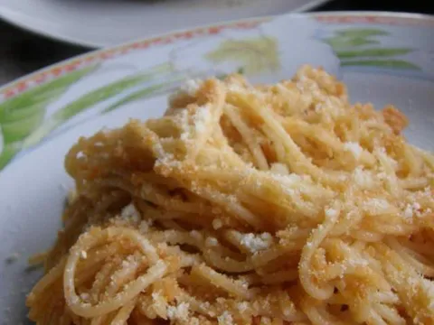 Špageti sa mirisnim mrvicama - sanjass01