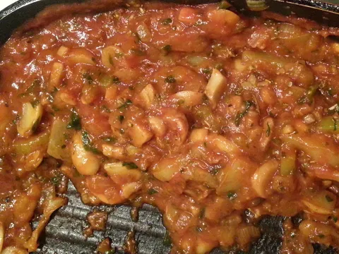 Dukan povrce u paradajz sosu ( pogodno za 2. fazu )