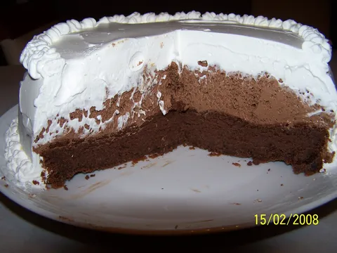 Čoko-lješnjak torta (Crno-bijela torta)