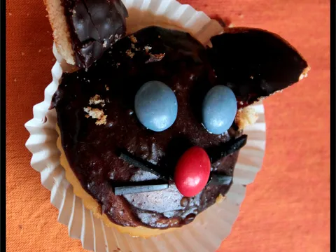 miška`s bday party cupcakes <3