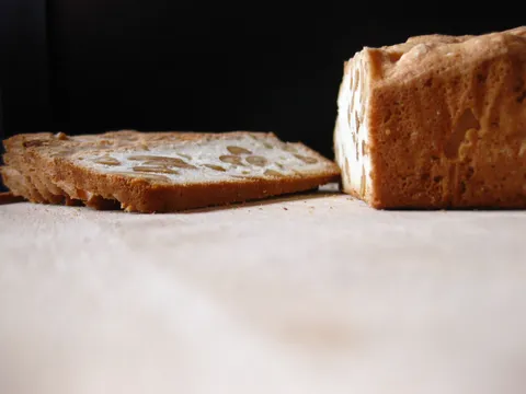 Almond bread by branka-  ili kako potrošiti bjelanjke :)