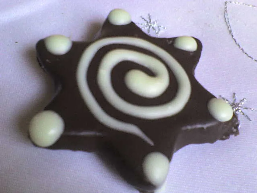 Božićna  čokoladna zvijezda &#8211; čestitka svim dragim prijateljima