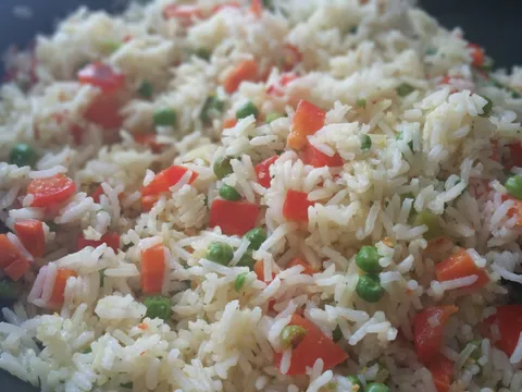 przena riza sa povrcem