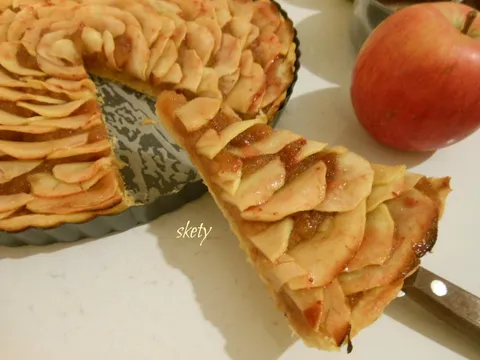 Klasičan francuski tart s jabukama by Veca01