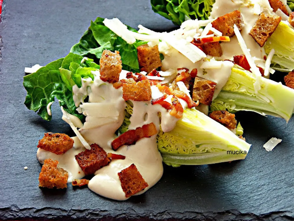 Caesar salata/cezar salata