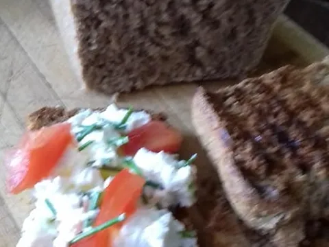 Raženi domaći kruh