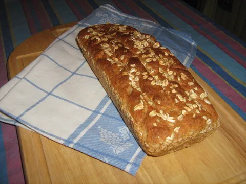 Oatmeal bread ceo