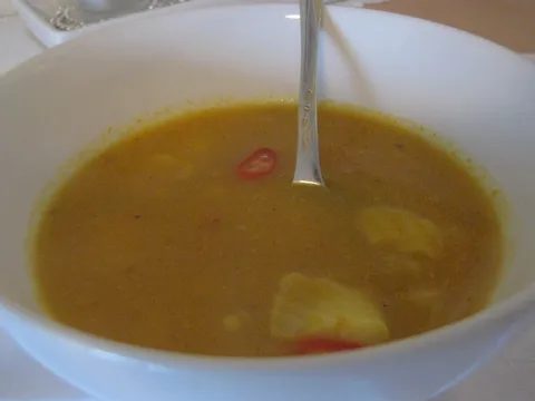 Supa od ribe i papaje