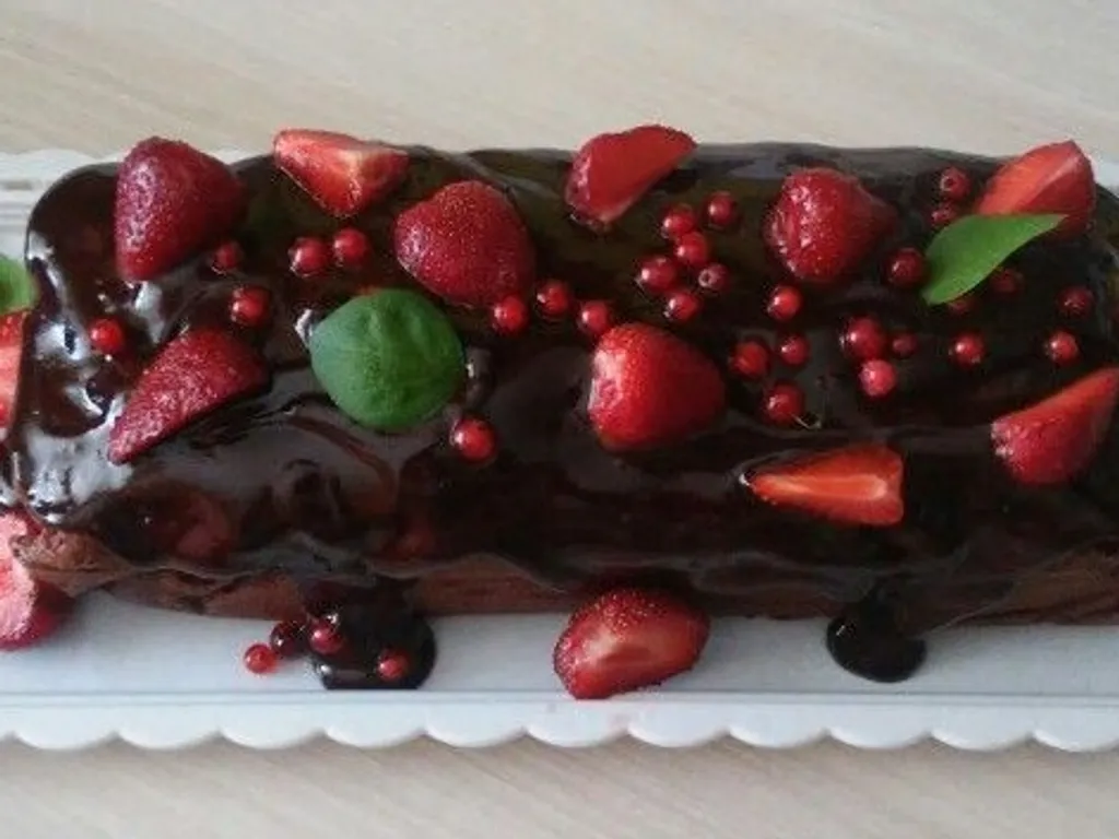 Čokoladna torta (Chocolate Pound Cake with Chocolate Ganache)