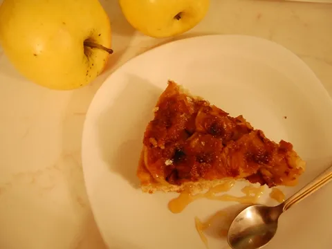 Hrskavi kolac sa jabukama by Jojo i Miki