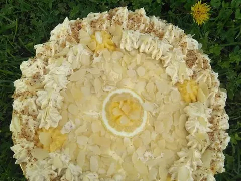 Limun-badem-vanila torta