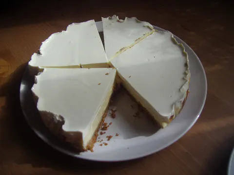 Jednostavna i fina torta od sira
