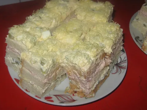 slana torta sa tost hljebom