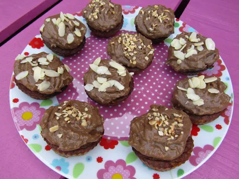 LCHF cupcakes s bundevom i avokadom
