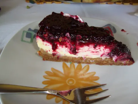 Cheesecake sa šumskim voćem by Siki