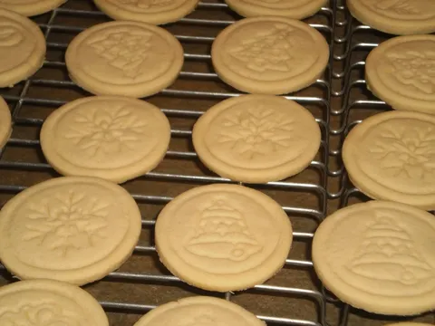 Butter cookies (ili pečat keksi)