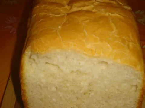 Prvi puta pravljen -bijeli kruh iz pekača
