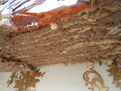 Dobos torta - presek (10 kora)