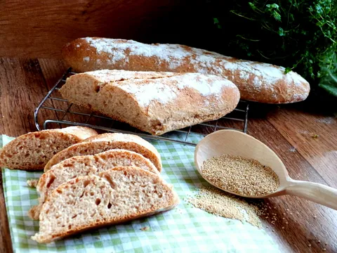 Kruh s amarantom