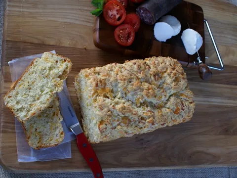 Pikantni Cheese - Pepper Bread